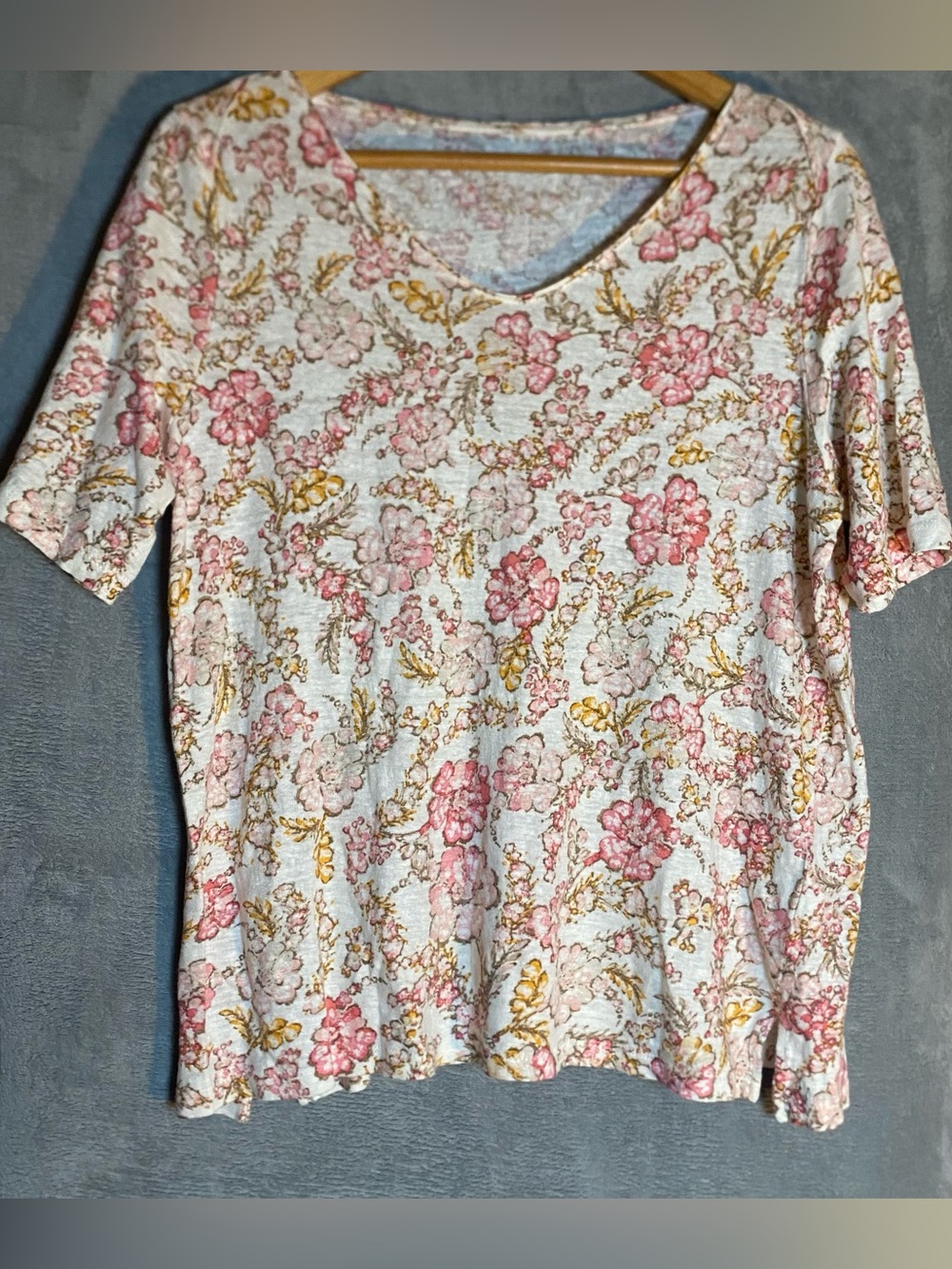 Women's Floral V-Neck Short Sleeve Tee Linen Coastal Breathable